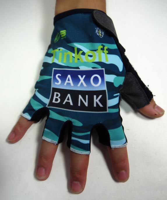 Hundschuhe Saxo Bank Tinkoff 2015
